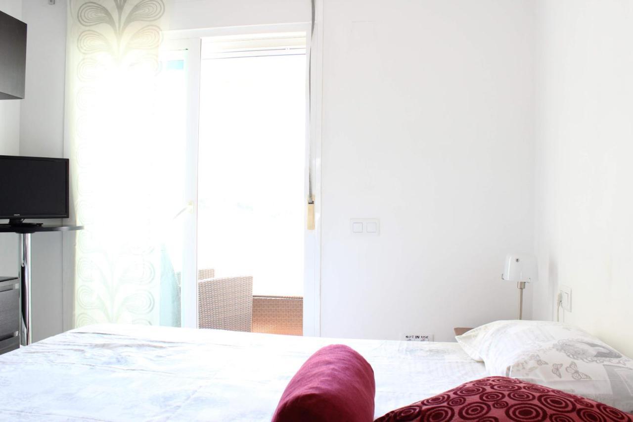 Séjour chez l'habitant Newly Renovated Discover The Truth About Our Beautiful Oceanfront In Recent Renovations And New Management Ensure An Unforgettable Book Now And Experience It For Yourself Benalmádena