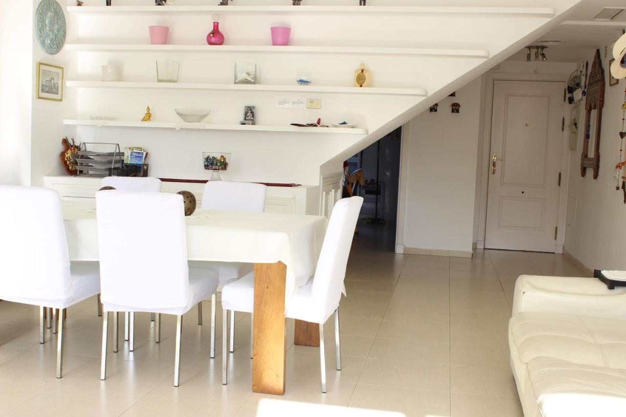 Séjour chez l'habitant Newly Renovated Discover The Truth About Our Beautiful Oceanfront In Recent Renovations And New Management Ensure An Unforgettable Book Now And Experience It For Yourself Benalmádena